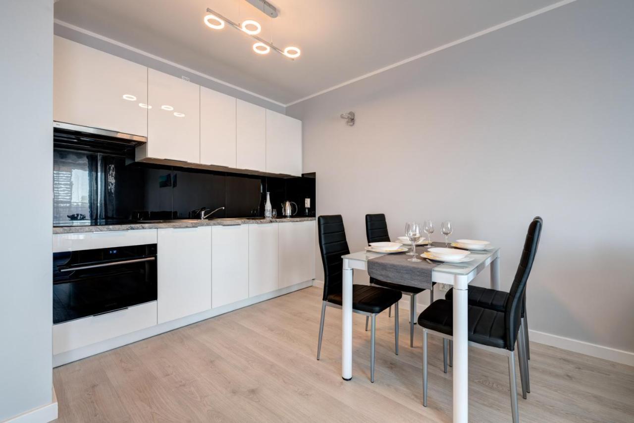 גדנסק Live & Travel Apartments - Waterlane Island מראה חיצוני תמונה